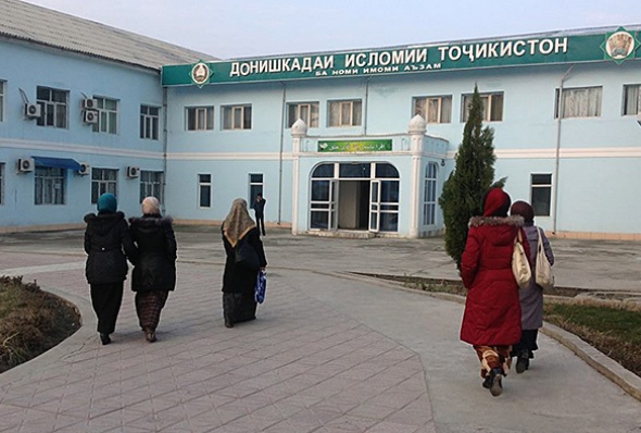 tajik mosque women 3 - h bakhtiyor 1