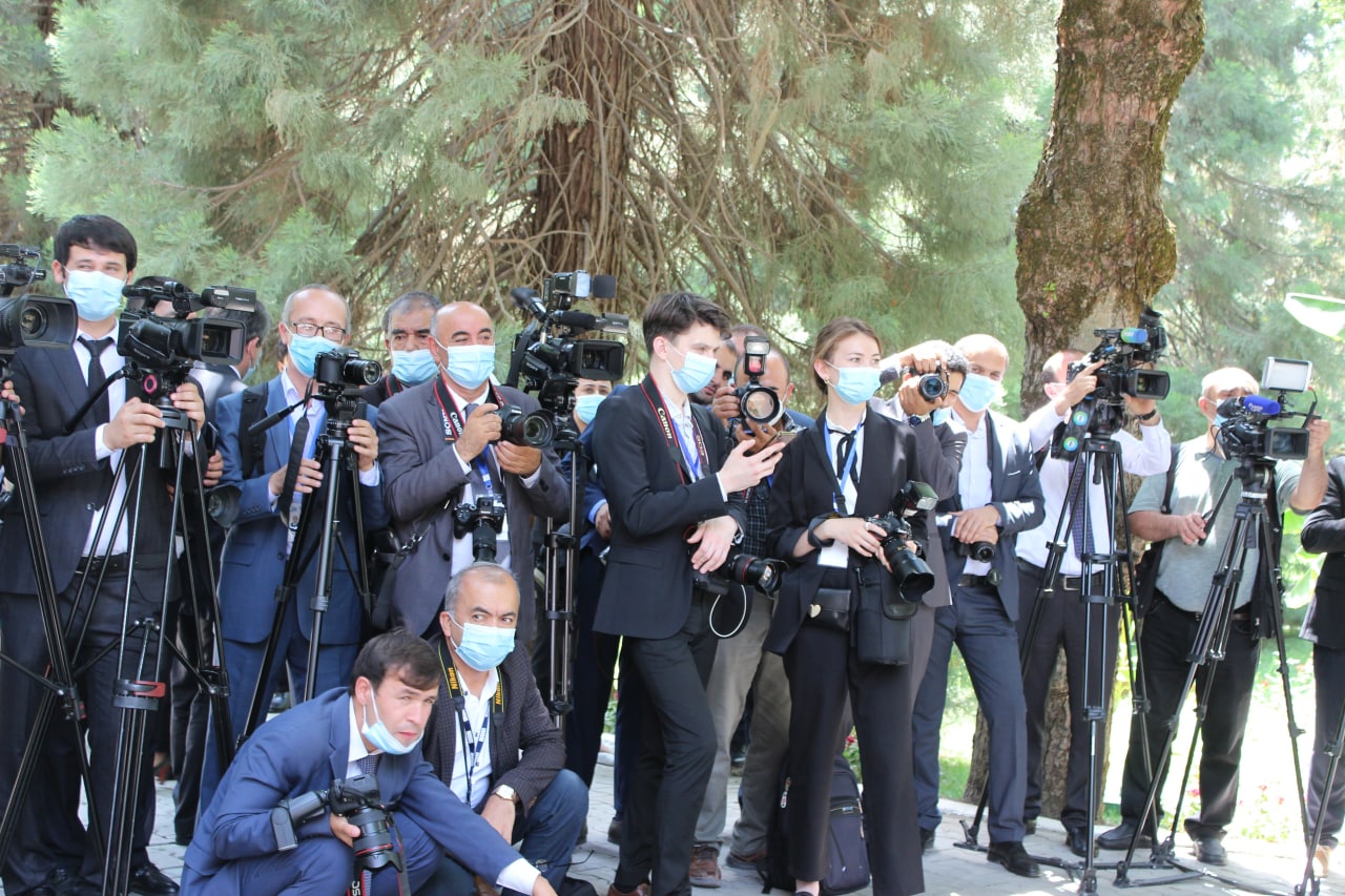 Tajik journalists. Photo: CABAR.asia