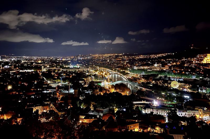 Ночной Тбилиси. Фото автора