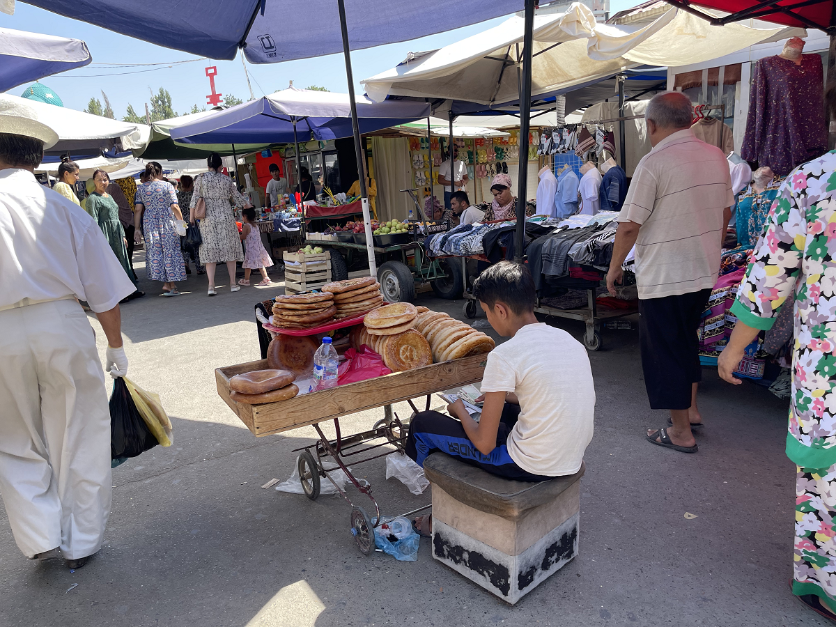 На одном из рынков Ташкента. Фото CABAR.asia
